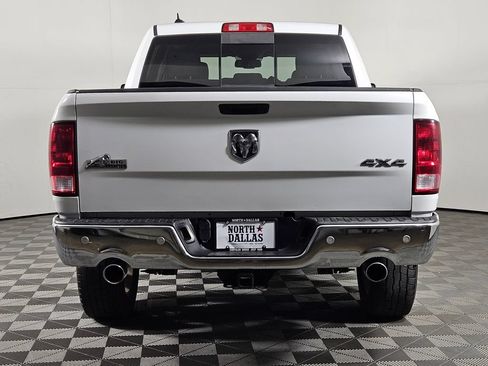 Used 2019 RAM 1500 Big Horn AWD/4WD image 3