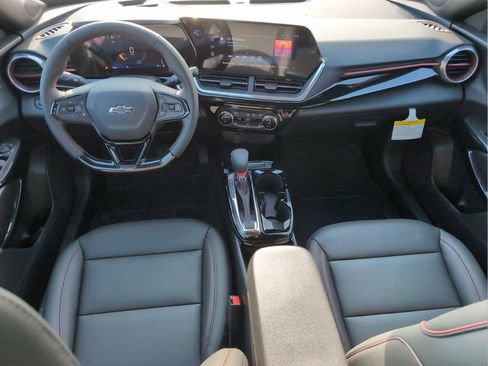 New 2026 Chevrolet Trax RS w/ Driver Confidence Package image 14