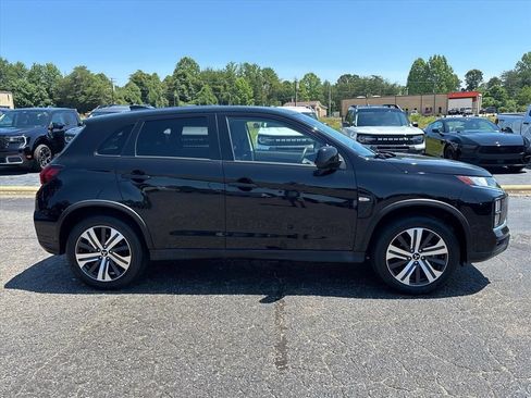 Used 2023 Mitsubishi Outlander Sport ES AWD/4WD image 9