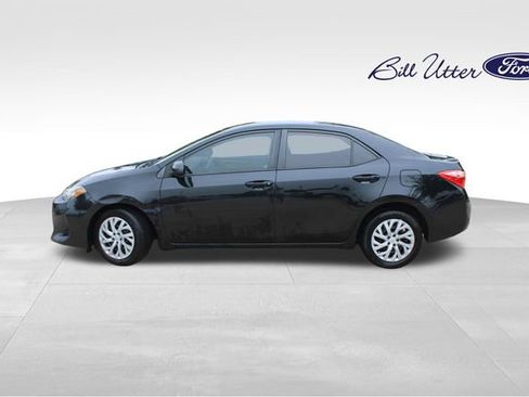 Used 2017 Toyota Corolla L FWD image 8