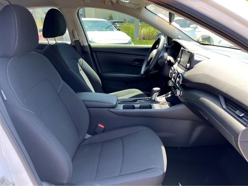 Used 2023 Nissan Sentra SV image 29