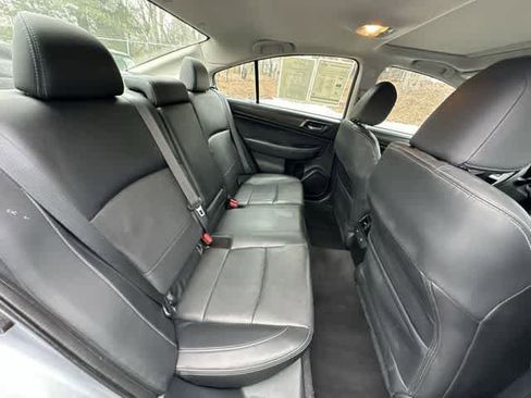 Used 2017 Subaru Legacy 2.5i Limited image 21