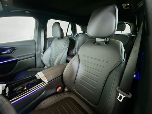 New 2026 Mercedes-Benz GLC 300 4MATIC image 21