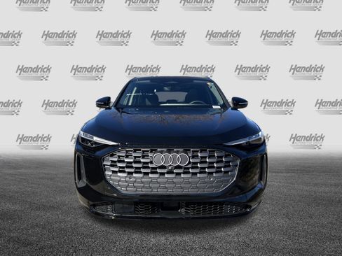 New 2025 Audi Q5 Prestige image 3