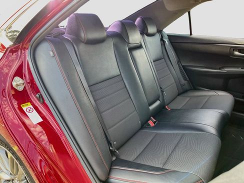 Used 2016 Toyota Camry SE FWD image 24