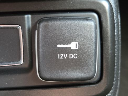 Used 2022 Jeep Renegade Sport w/ Sport Appearance Group FWD image 6