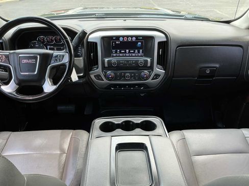 Used 2017 GMC Sierra 2500 SLT AWD/4WD image 17