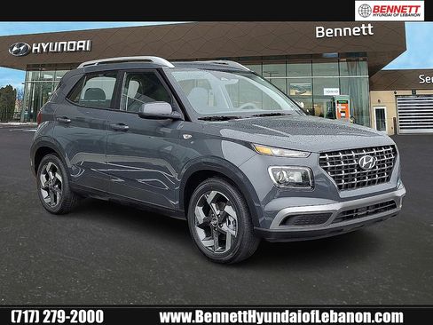 New 2026 Hyundai Venue SEL FWD image 1
