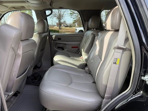 Used 2006 Chevrolet Tahoe Z71 w/ Z71 Preferred Equipment Group image 22