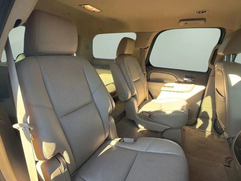 Used 2012 Chevrolet Tahoe LTZ image 20