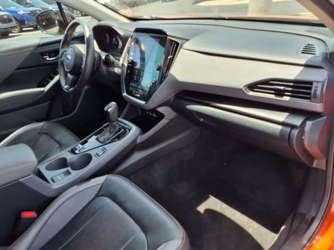 Used 2024 Subaru Crosstrek 2.5i Limited w/ Crosstrek Mirror Package AWD/4WD image 17