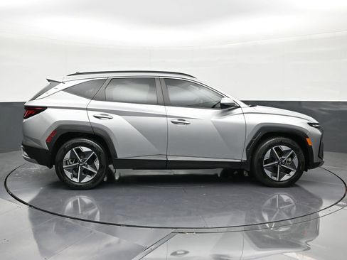 Used 2025 Hyundai Tucson SEL image 6