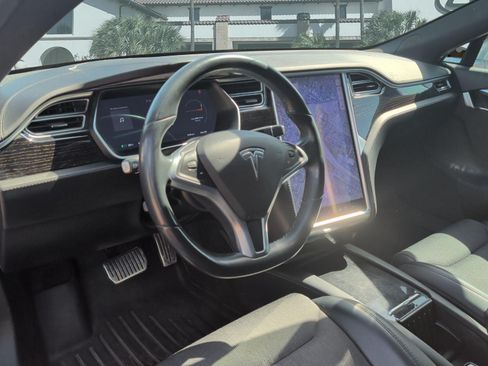 Used 2017 Tesla Model S 75 RWD image 12