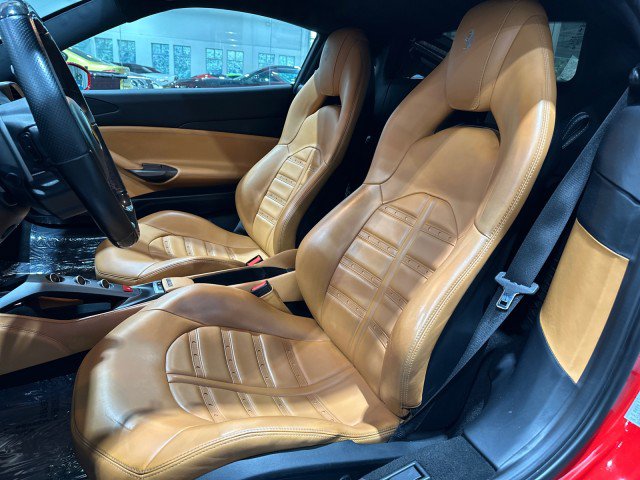 Used 2016 Ferrari 488 GTB RWD image 5
