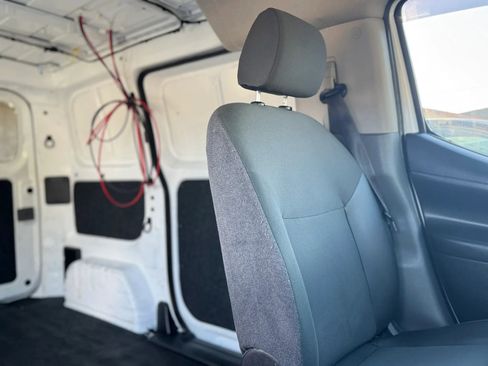 Used 2021 Nissan NV200 S w/ Back Door Glass Package image 21