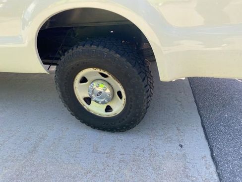 Used 2008 Ford F250 XL AWD/4WD image 10