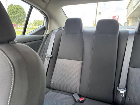 Used 2025 Nissan Sentra SV FWD image 37