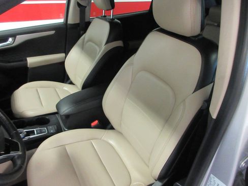 Used 2020 Ford Escape SEL AWD/4WD image 15