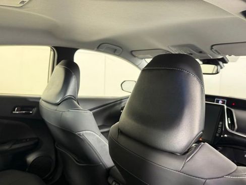 Used 2021 Toyota Prius Prime Limited image 29