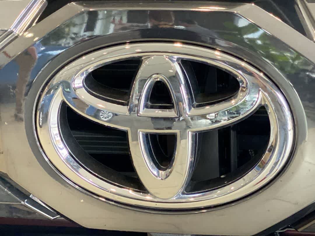 Used 2024 Toyota Tundra Platinum AWD/4WD image 10