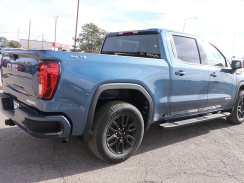 New 2026 GMC Sierra 1500 Elevation w/ LPO, Elevation Black Package image 7