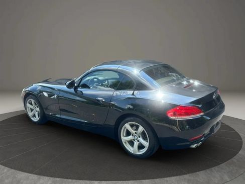 Used 2009 BMW Z4 sDrive30i RWD image 9
