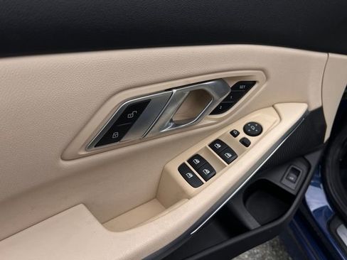 Used 2021 BMW 330i Sedan w/ Convenience Package image 12