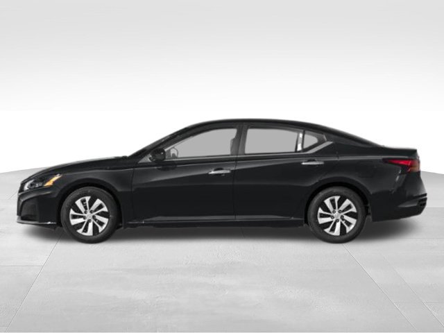 Certified 2024 Nissan Altima 2.5 S FWD image 7