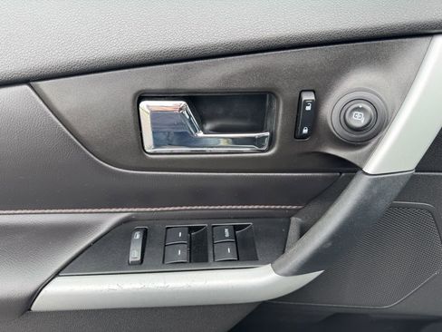Used 2013 Ford Edge SEL image 15