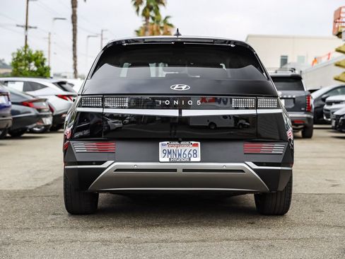 Used 2024 Hyundai Ioniq 5 SEL RWD image 5
