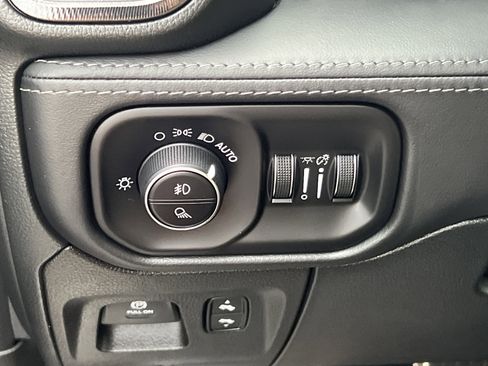 Used 2022 RAM 1500 TRX w/ TRX Level 1 Equipment Group AWD/4WD image 36