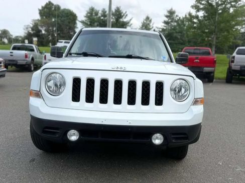 Used 2016 Jeep Patriot Sport w/ Power Value Group AWD/4WD image 2