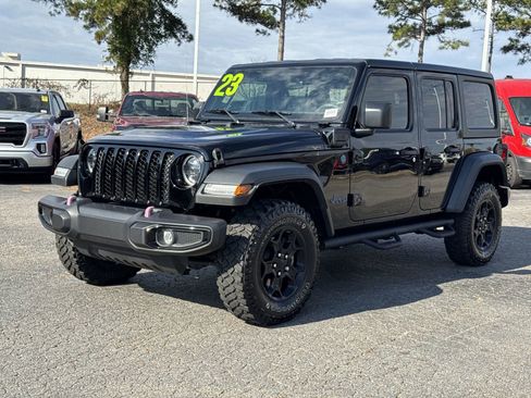 Used 2023 Jeep Wrangler Unlimited w/ 8.4" Radio Group image 5
