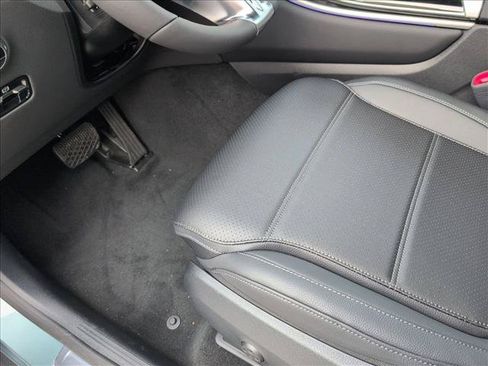 New 2026 Mercedes-Benz GLC 350e 4MATIC image 4