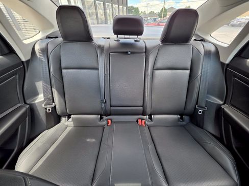 Used 2019 Volkswagen Jetta SE FWD image 32