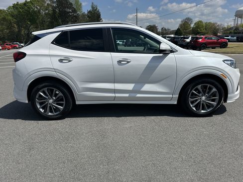 Certified 2023 Buick Encore GX Select w/ Sport Touring Package FWD image 4