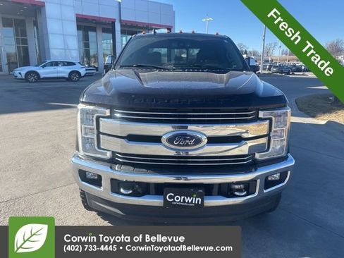 Used 2019 Ford F250 Lariat w/ Lariat Ultimate Package image 9