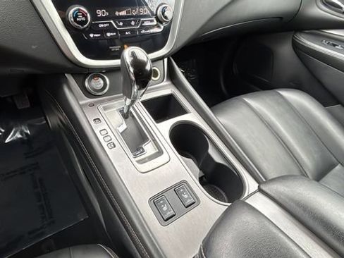 Used 2023 Nissan Murano SV image 14