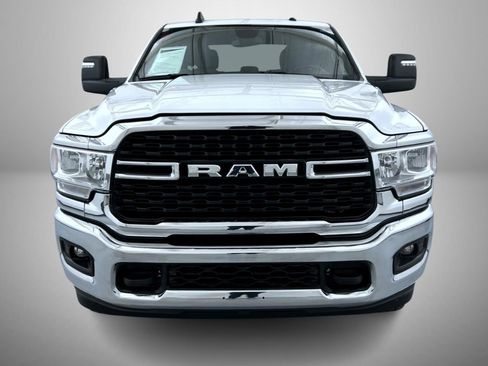 Used 2024 RAM 3500 Big Horn image 2