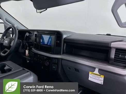 New 2026 Ford F250 XL w/ XL Chrome Package image 27