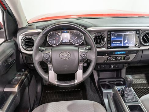 Used 2023 Toyota Tacoma SR5 w/ Technology Package RWD image 12