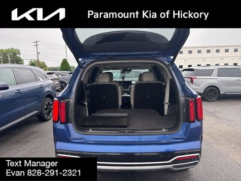 Used 2022 Kia Sorento SX AWD/4WD image 7