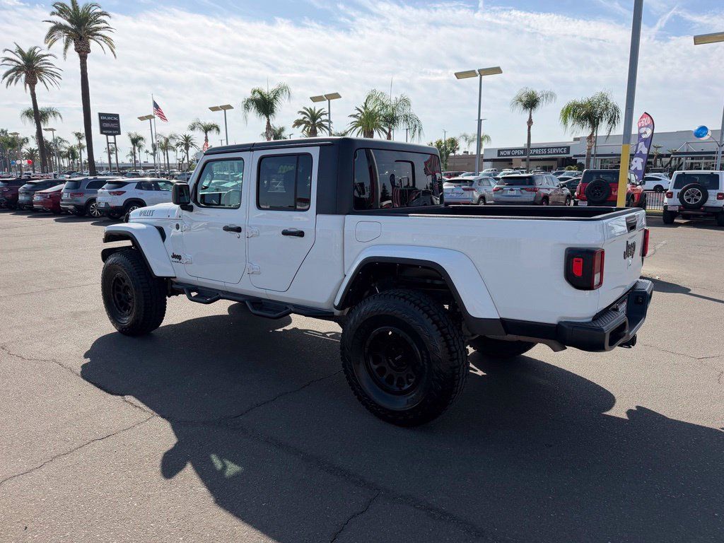 Used 2022 Jeep Gladiator Sport AWD/4WD image 4