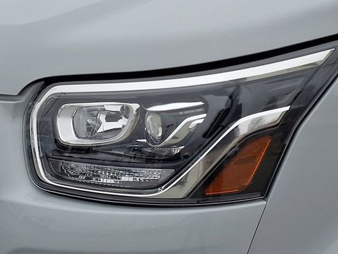 Used 2024 Ford Transit 350 XLT image 28