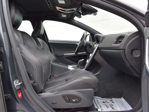 Used 2016 Volvo S60 T6 w/ Convenience Package FWD image 28
