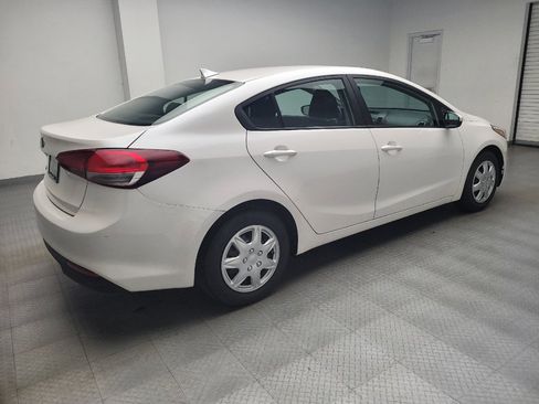 Used 2017 Kia Forte LX w/ LX Popular Package FWD image 10