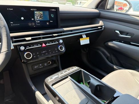 New 2026 Hyundai Tucson Limited AWD/4WD image 31