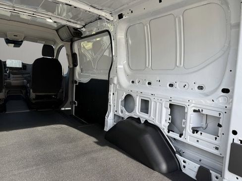 New 2026 Ford Transit 250 Low Roof AWD image 9