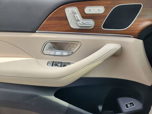 Used 2025 Mercedes-Benz GLE 350 4MATIC image 21