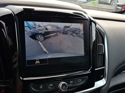 Certified 2023 Chevrolet Traverse LT AWD/4WD image 20